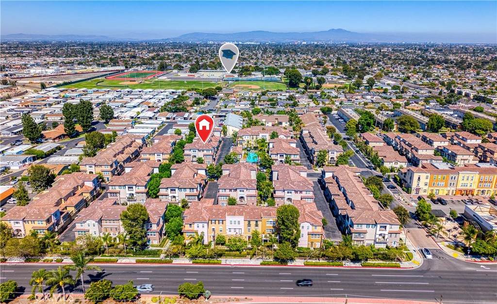 https://bt-photos.global.ssl.fastly.net/socal/orig_boomver_1_446285605-2.jpg