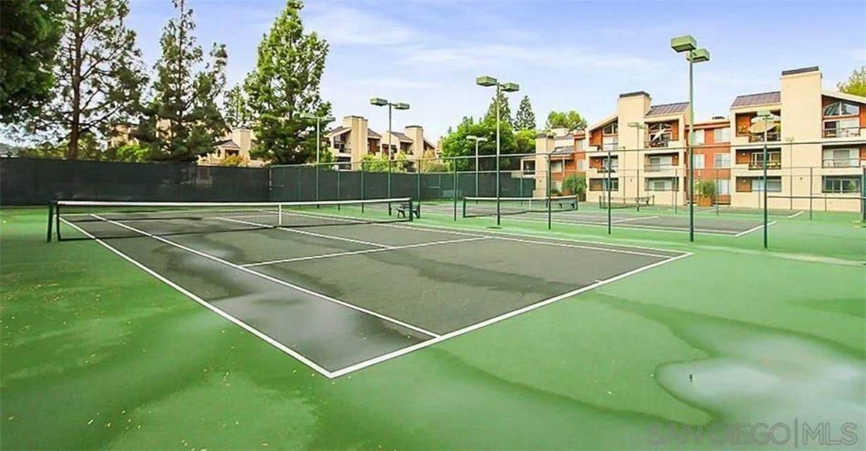 https://bt-photos.global.ssl.fastly.net/socal/orig_boomver_2_446312773-2.jpg