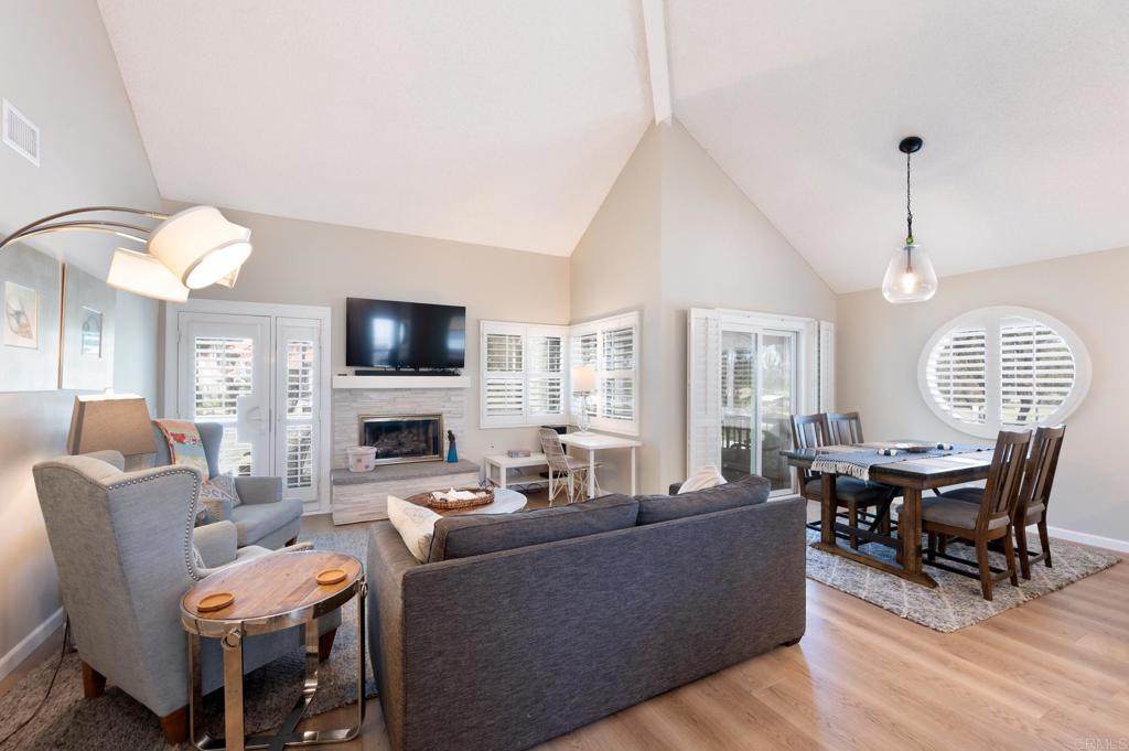 4620 Villas Dr - Photo 1