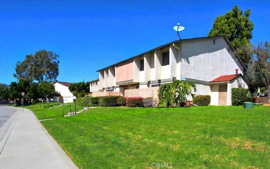https://bt-photos.global.ssl.fastly.net/socal/orig_boomver_1_446360392-2.jpg