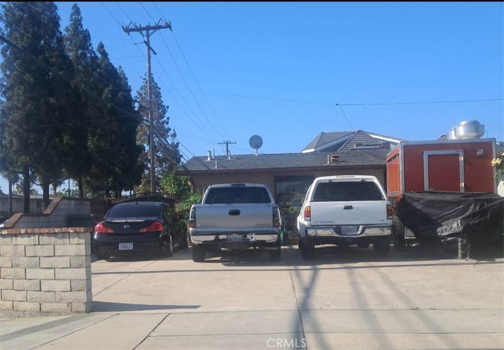 5984 Los Ranchos - Photo 1