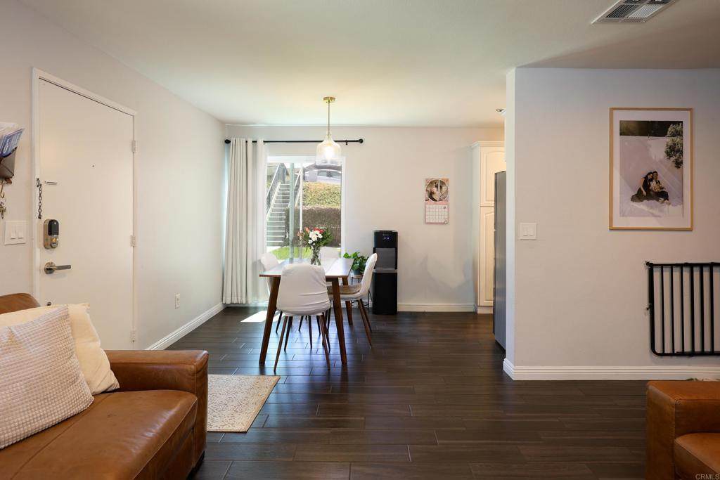 https://bt-photos.global.ssl.fastly.net/socal/orig_boomver_1_446397296-2.jpg
