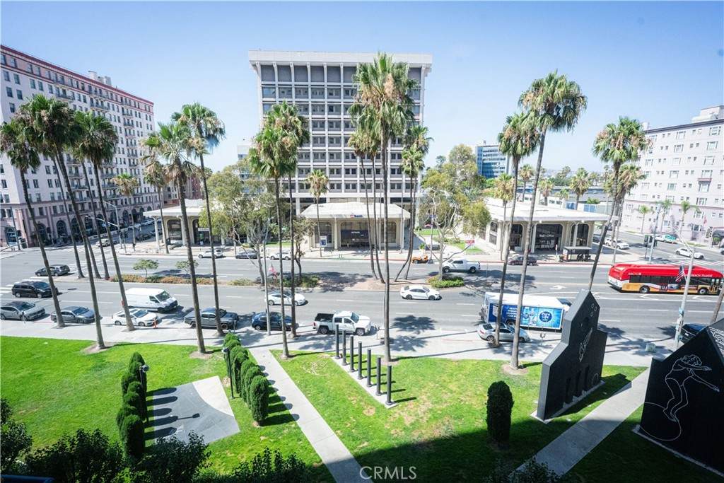 https://bt-photos.global.ssl.fastly.net/socal/orig_boomver_1_446412548-2.jpg