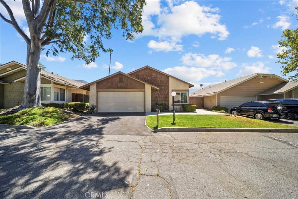14071 Fenton Lane - Photo 1