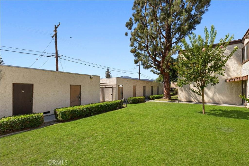 https://bt-photos.global.ssl.fastly.net/socal/orig_boomver_1_446585295-2.jpg