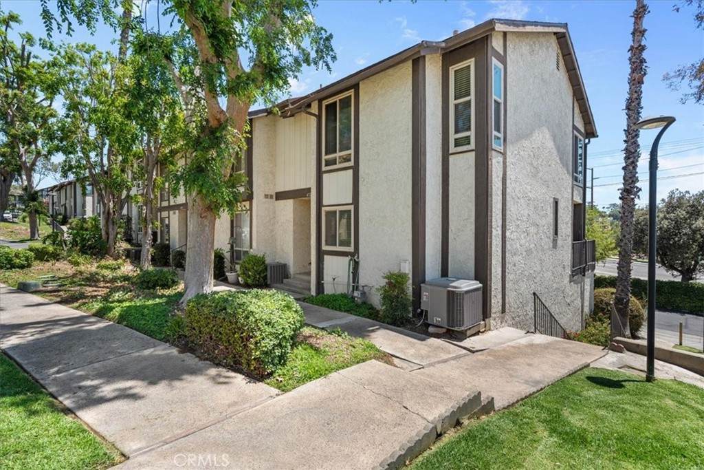 https://bt-photos.global.ssl.fastly.net/socal/orig_boomver_1_446617413-2.jpg