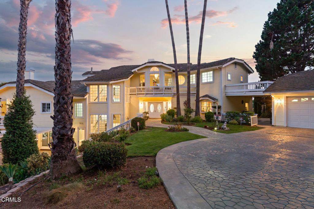 https://bt-photos.global.ssl.fastly.net/socal/orig_boomver_1_446649172-2.jpg