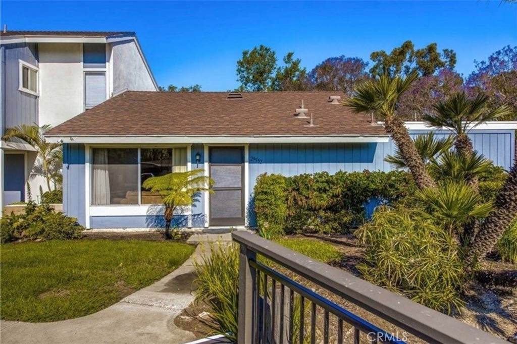 29552 Brook Court - Photo 1