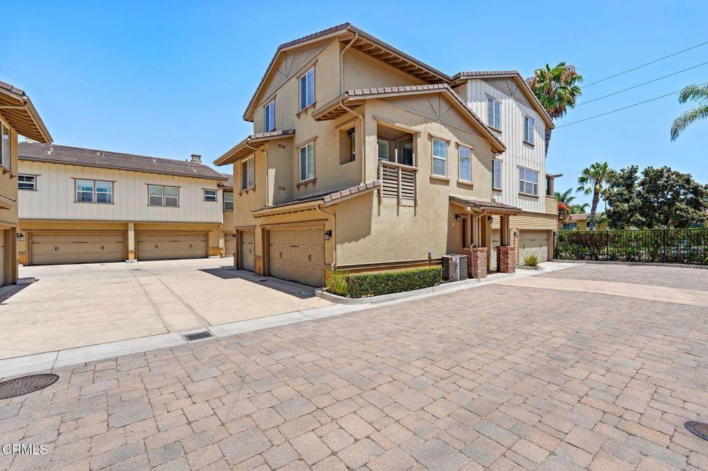 https://bt-photos.global.ssl.fastly.net/socal/orig_boomver_1_446712611-2.jpg