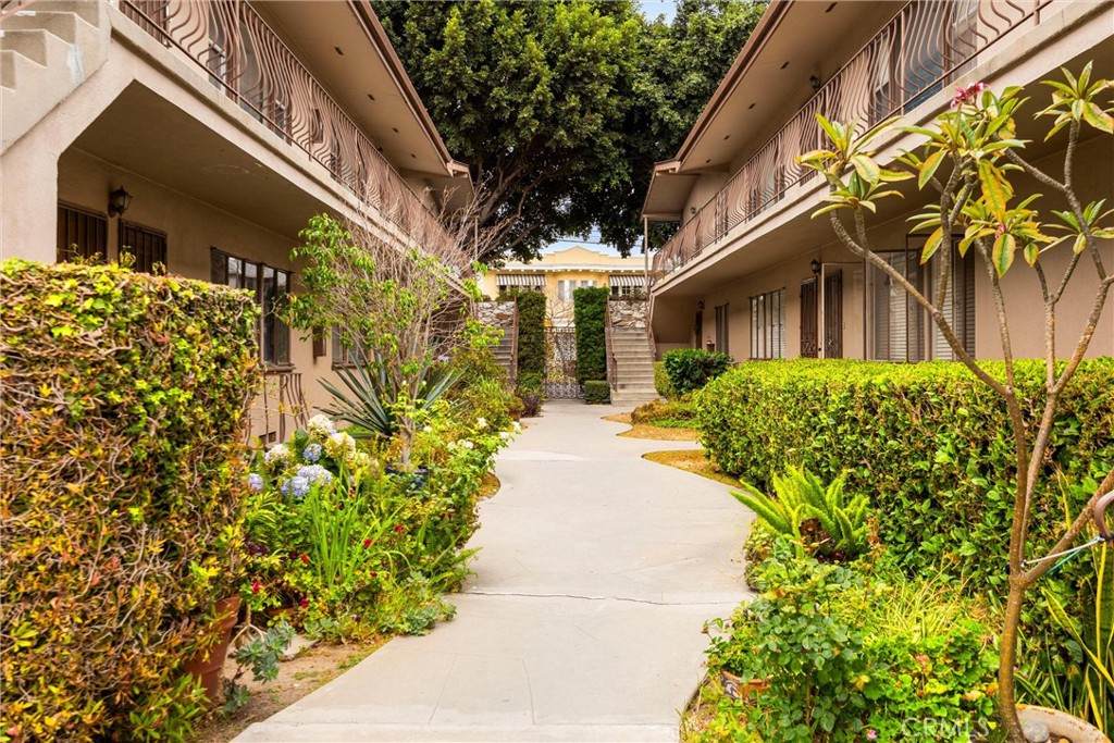 https://bt-photos.global.ssl.fastly.net/socal/orig_boomver_1_446713877-2.jpg