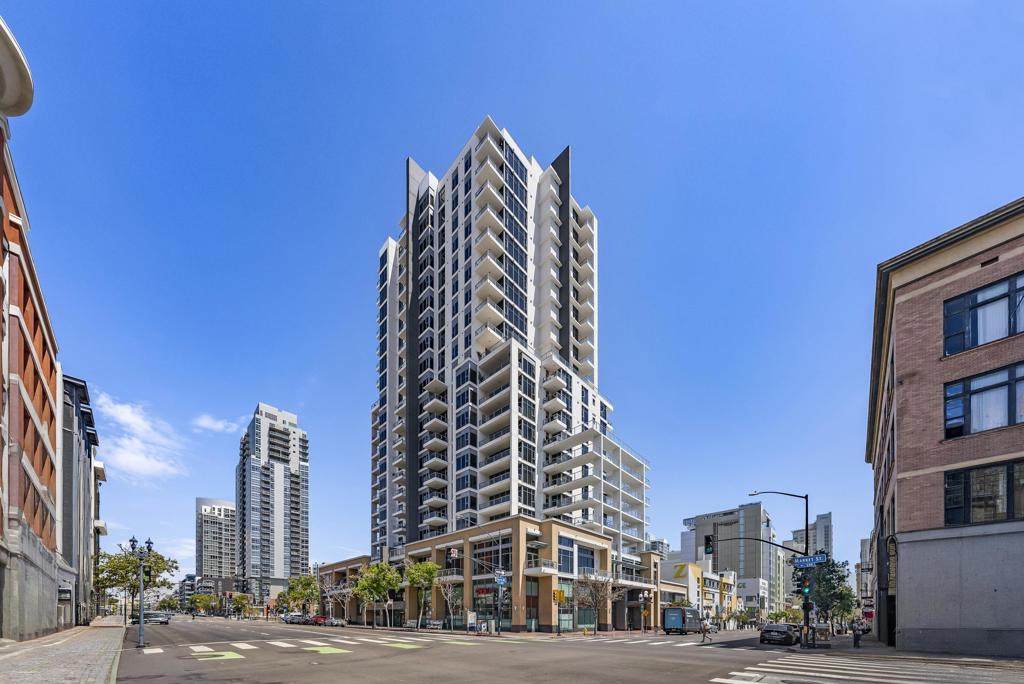 575 6th Ave - Photo 1