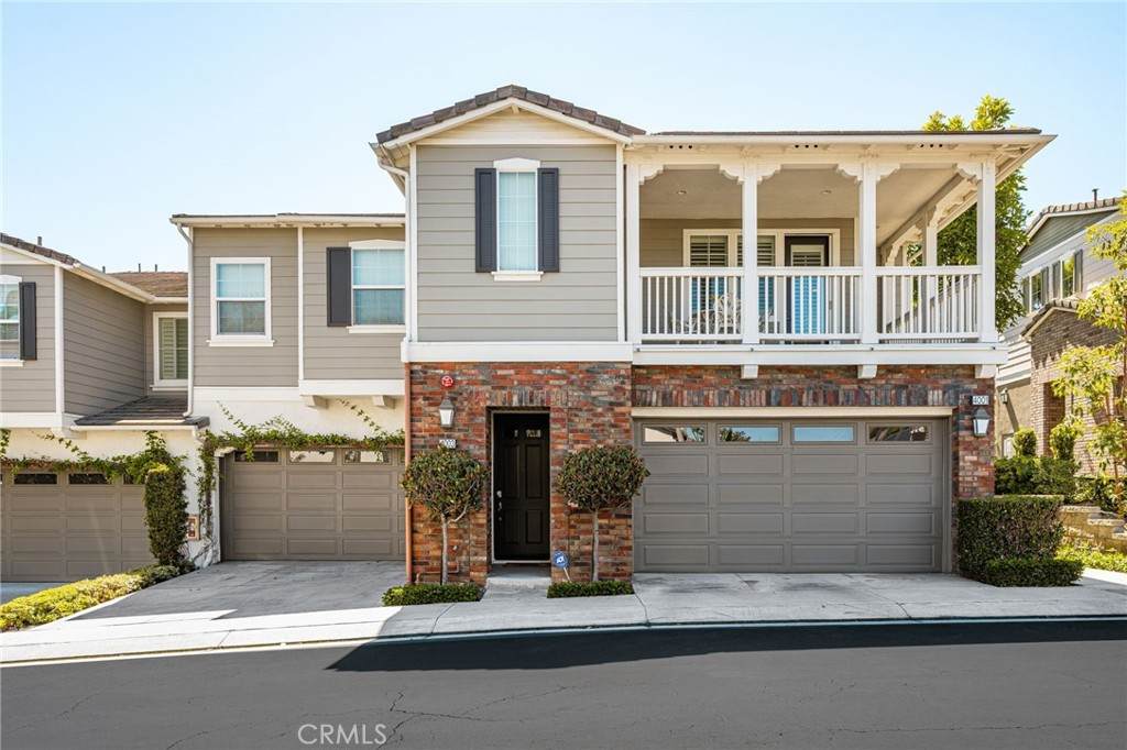 4001 Balmoral - Photo 1