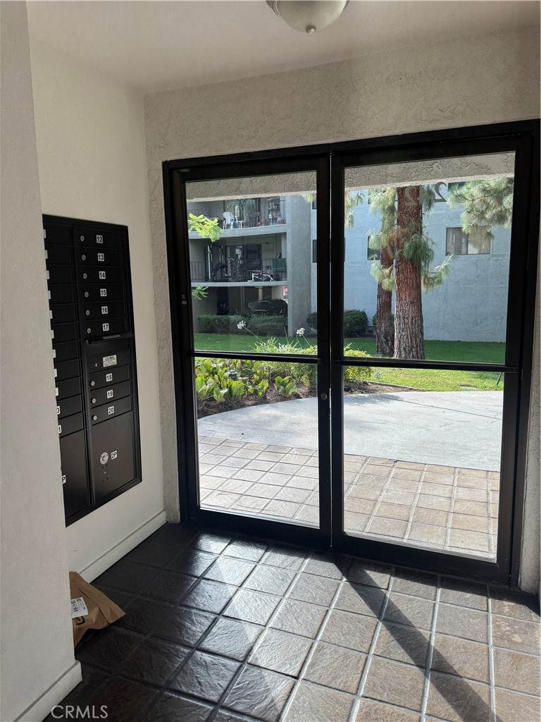 https://bt-photos.global.ssl.fastly.net/socal/orig_boomver_1_446850120-2.jpg