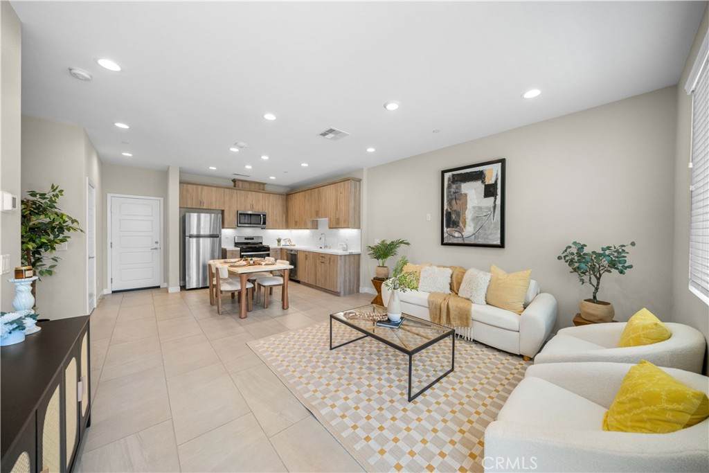 4016 E Peony Paseo Unit #4 - Photo 1