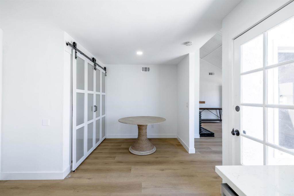 https://bt-photos.global.ssl.fastly.net/socal/orig_boomver_1_447015990-2.jpg