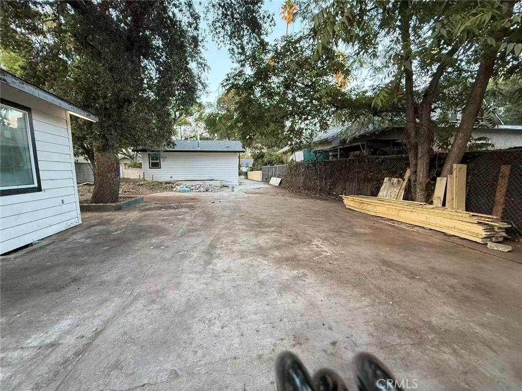 https://bt-photos.global.ssl.fastly.net/socal/orig_boomver_1_447053948-2.jpg