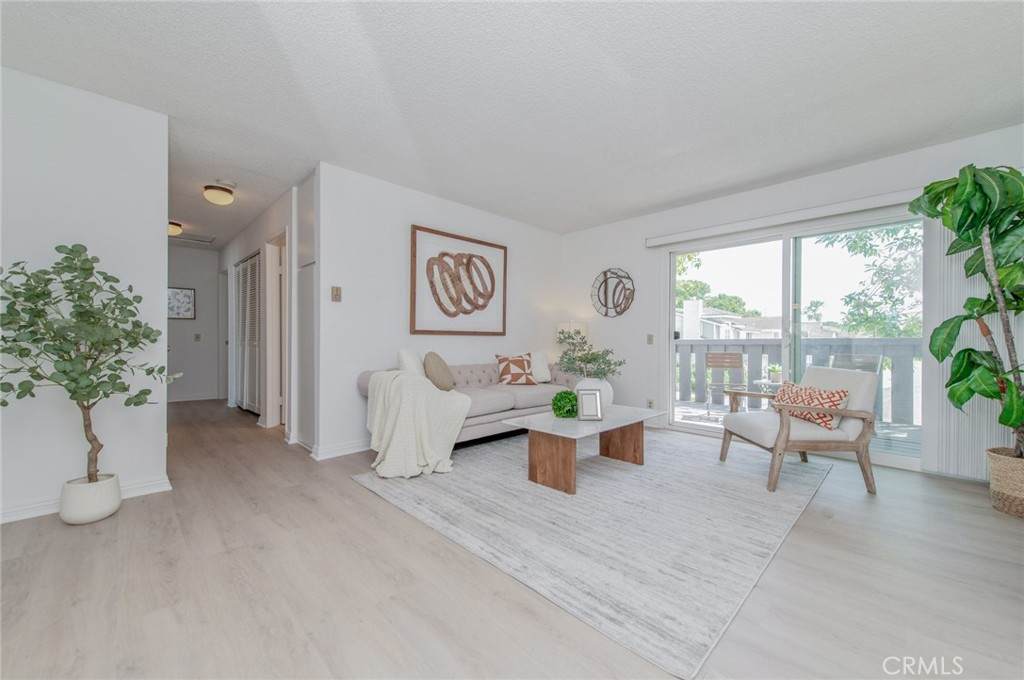 44 Fallbrook - Photo 1