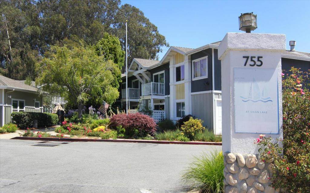 755 14th Avenue - Photo 1