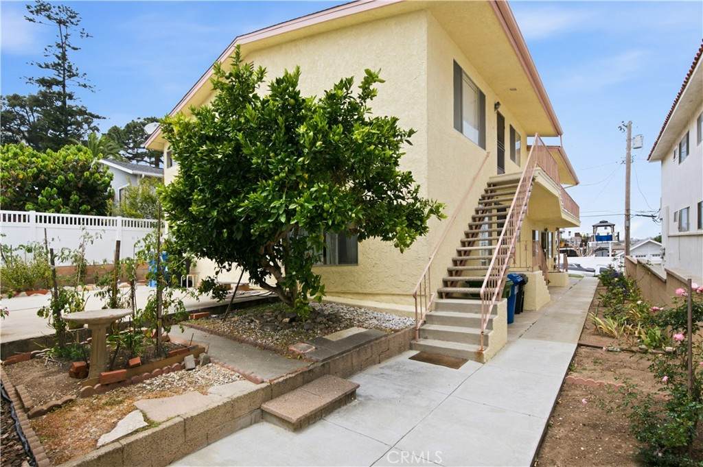 https://bt-photos.global.ssl.fastly.net/socal/orig_boomver_1_447262723-2.jpg