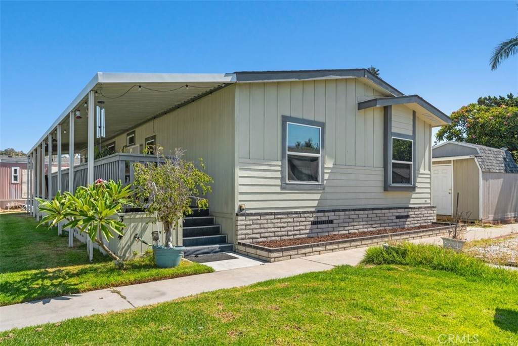 https://bt-photos.global.ssl.fastly.net/socal/orig_boomver_1_447303851-2.jpg