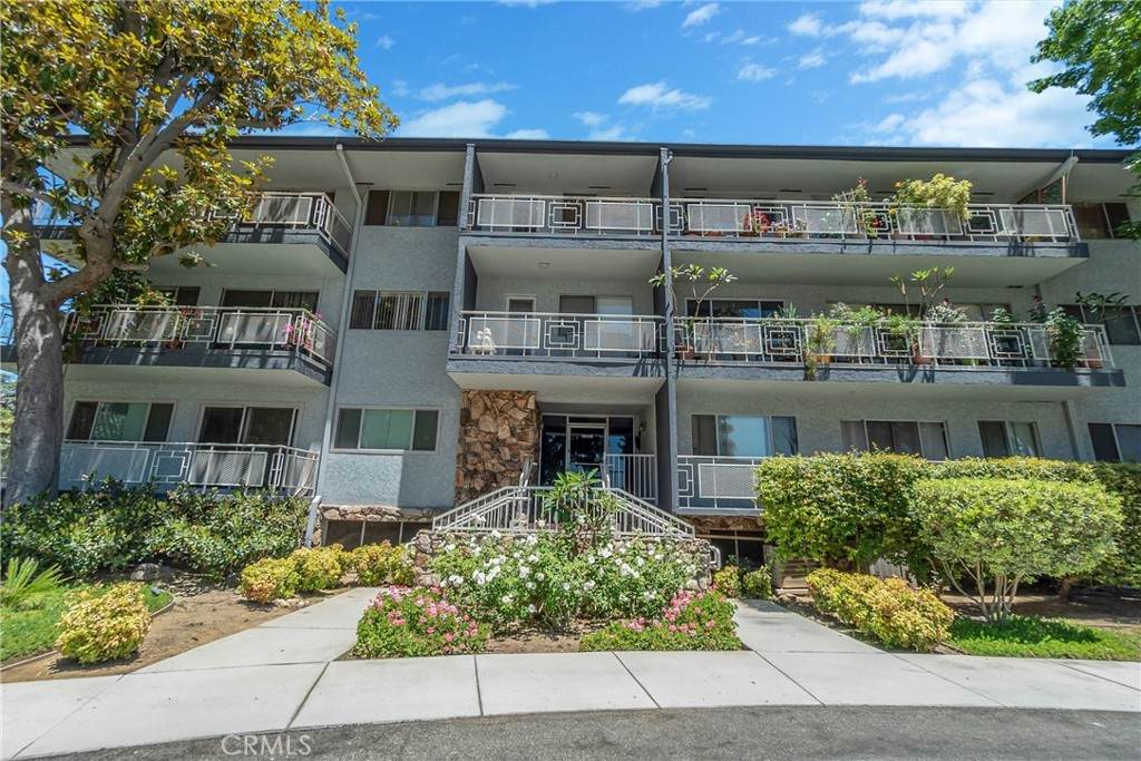 12035 Beverly - Photo 1