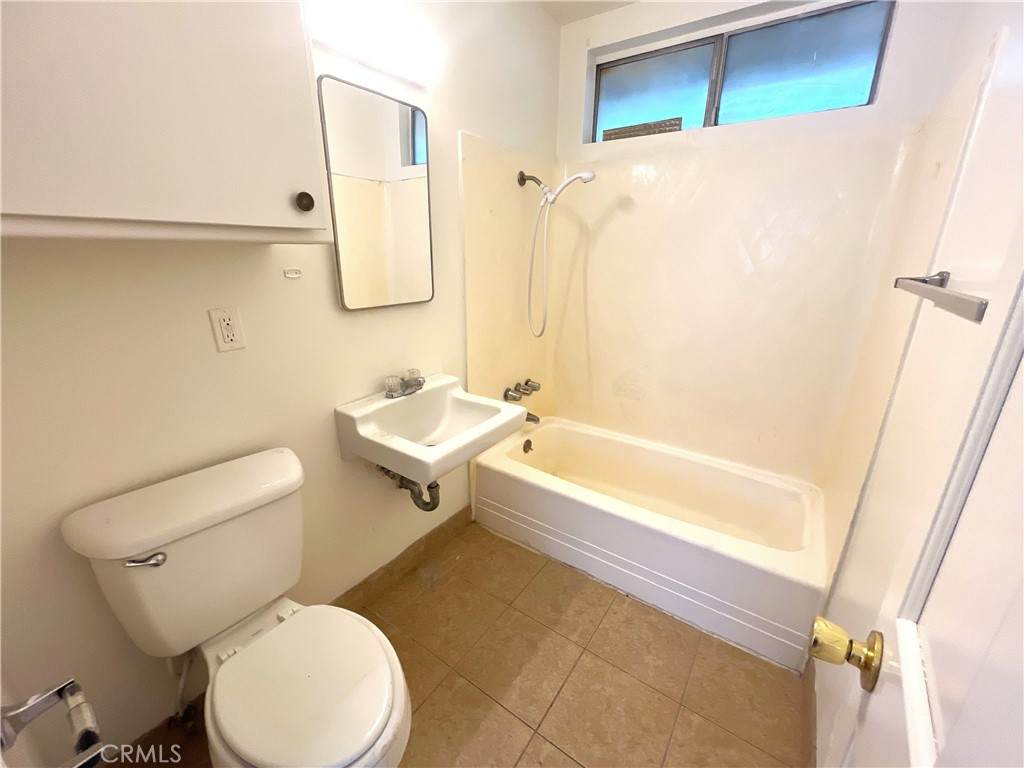 https://bt-photos.global.ssl.fastly.net/socal/orig_boomver_1_447412199-2.jpg