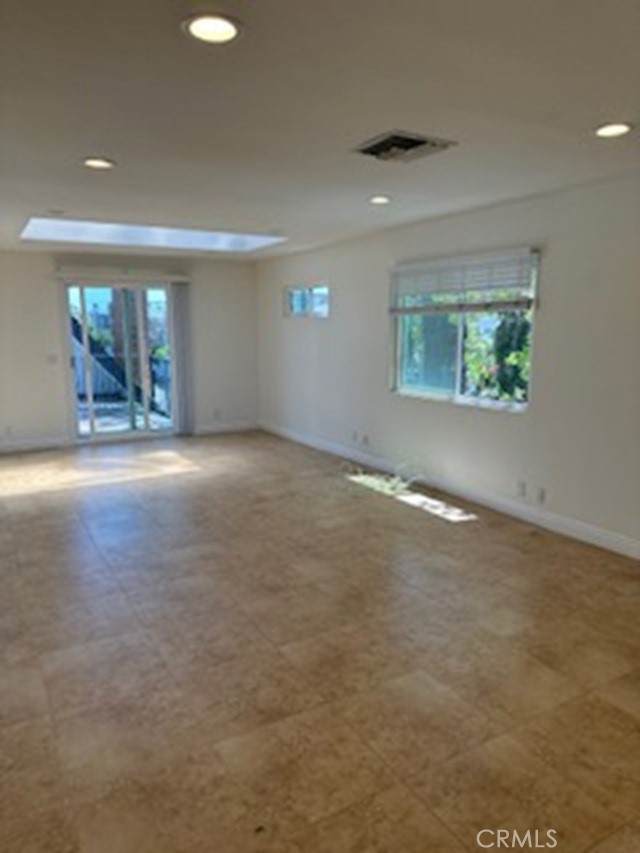 https://bt-photos.global.ssl.fastly.net/socal/orig_boomver_1_447420412-2.jpg