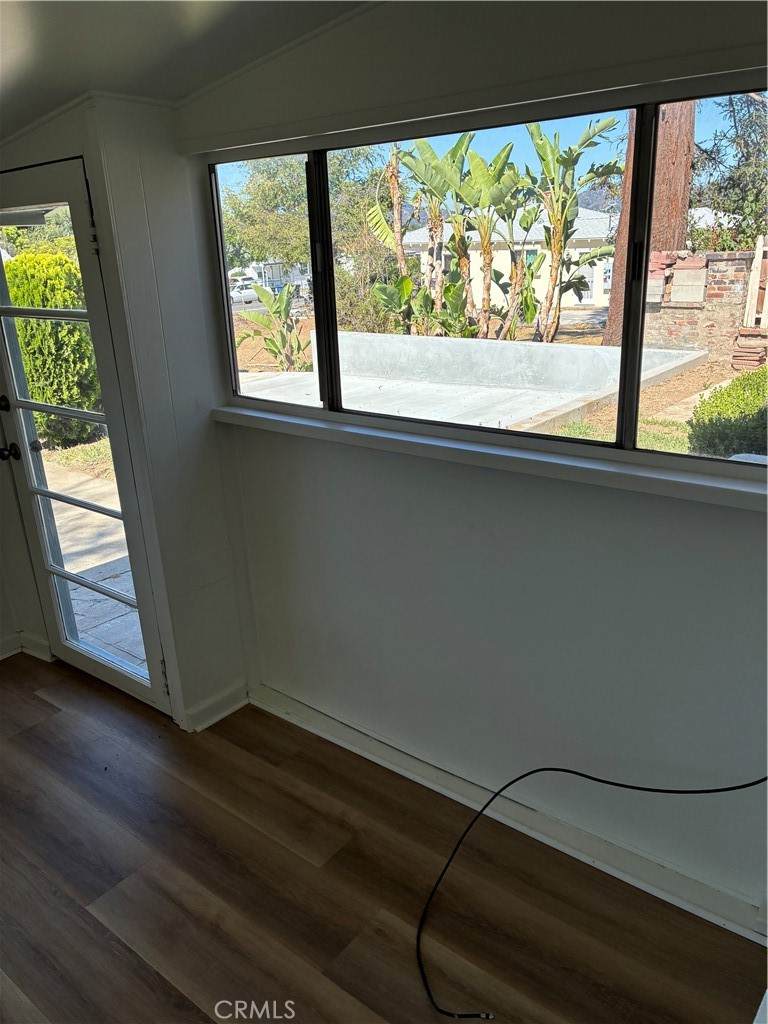 https://bt-photos.global.ssl.fastly.net/socal/orig_boomver_1_447430906-2.jpg