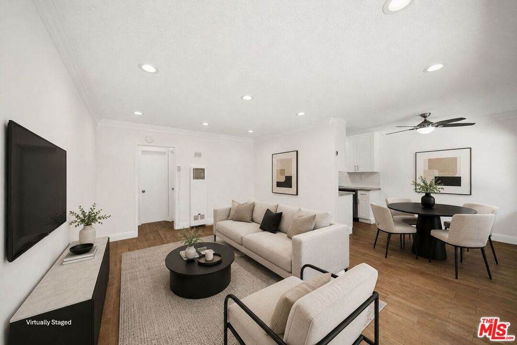 7209 Willoughby Avenue - Photo 1