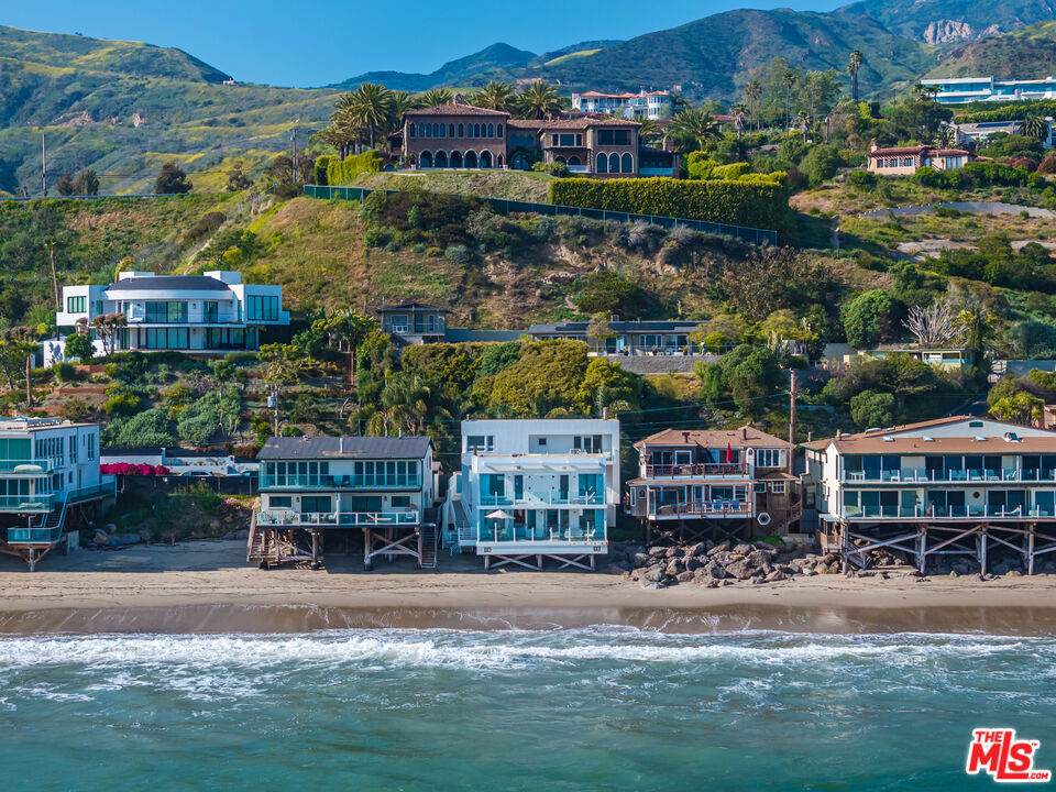 https://bt-photos.global.ssl.fastly.net/socal/orig_boomver_1_447459934-3.jpg
