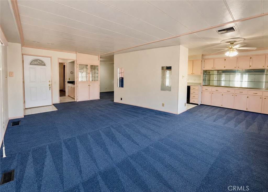 11050 Bryant - Photo 1