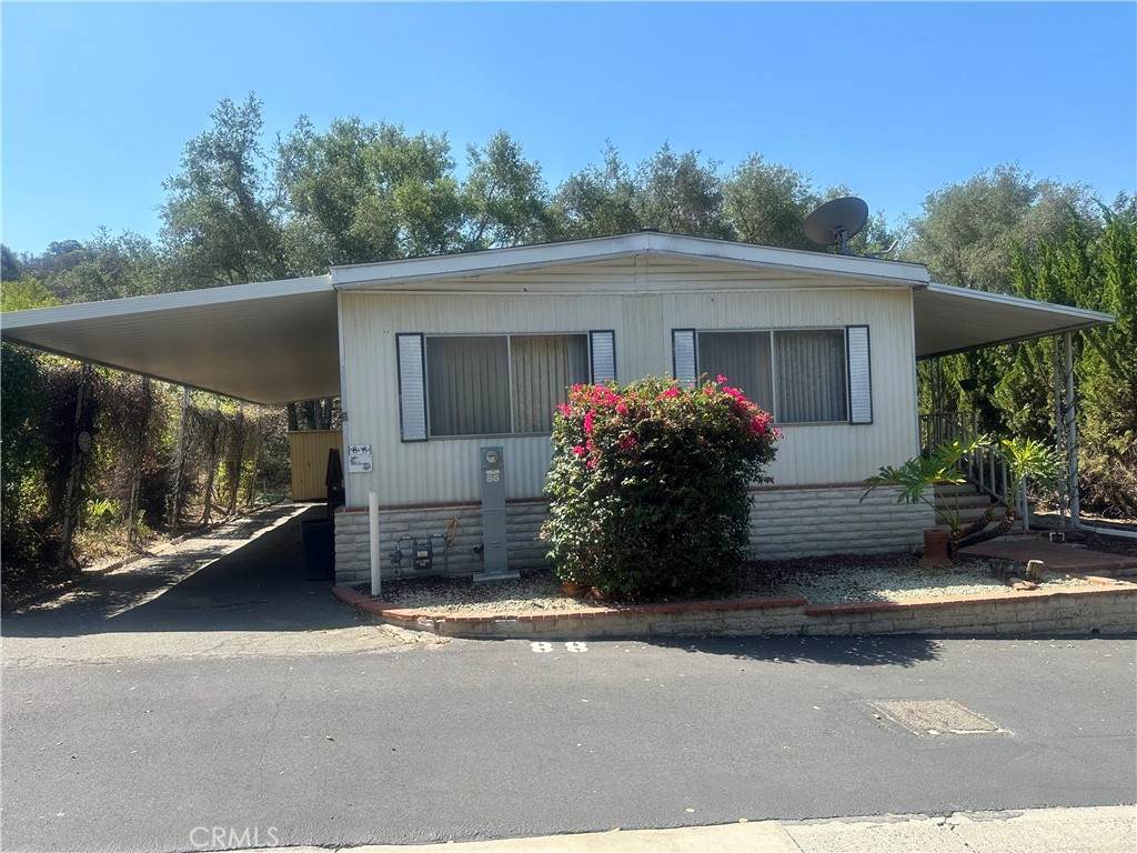 4747 Oak Crest Road - Photo 1