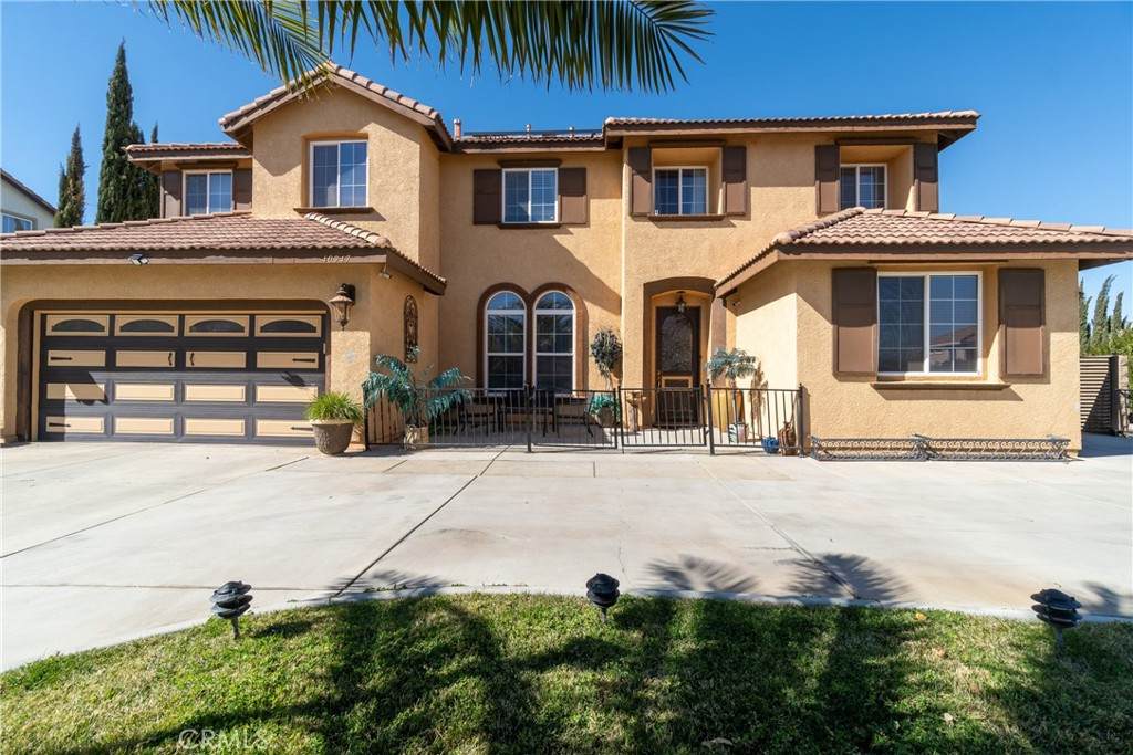 40947 Ridgegate Lane - Photo 1