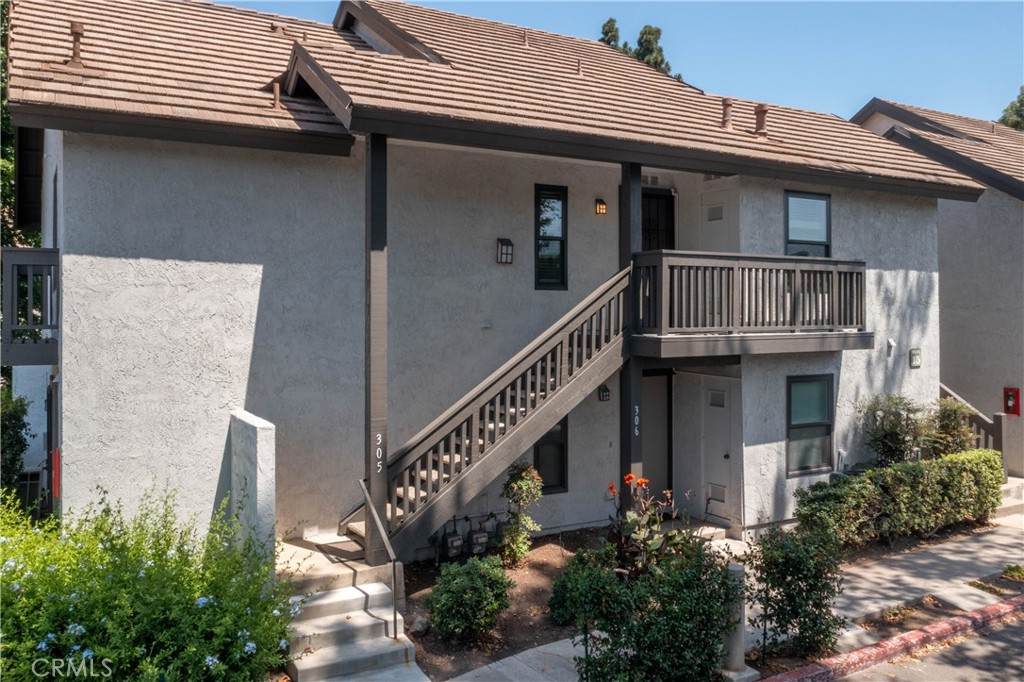 305 Orange Blossom - Photo 1