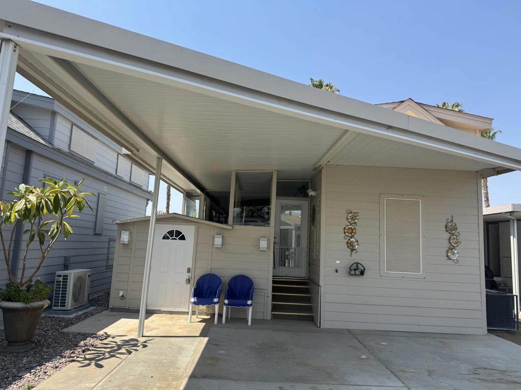 84136 Avenue 44 - Photo 1