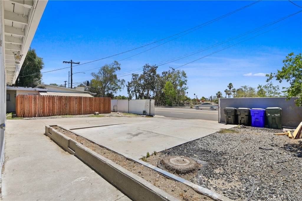 https://bt-photos.global.ssl.fastly.net/socal/orig_boomver_1_447486752-2.jpg