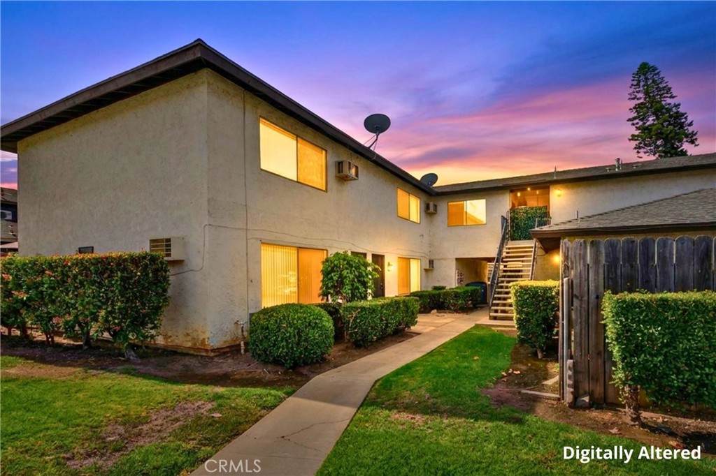 160 Greentree - Photo 1