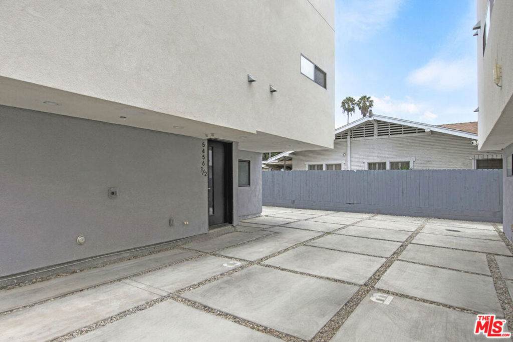 https://bt-photos.global.ssl.fastly.net/socal/orig_boomver_1_447521174-2.jpg
