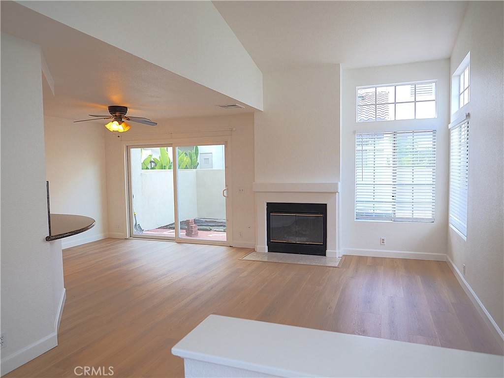 https://bt-photos.global.ssl.fastly.net/socal/orig_boomver_1_447521567-3.jpg