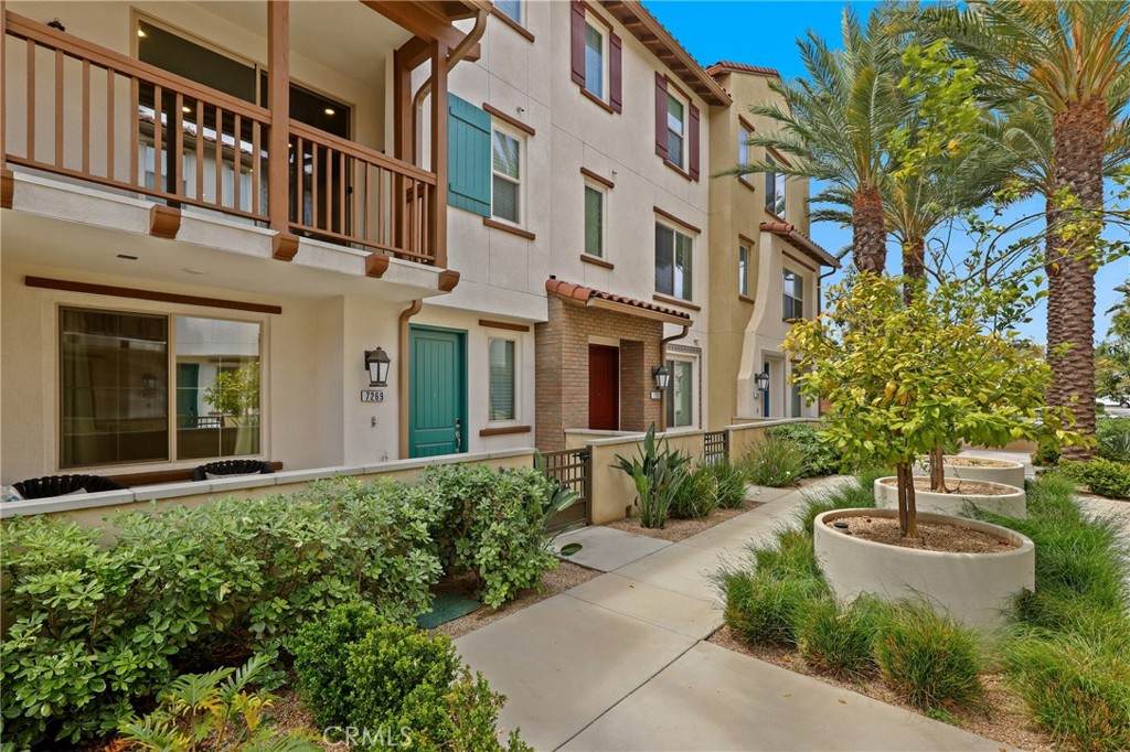 https://bt-photos.global.ssl.fastly.net/socal/orig_boomver_1_447572420-2.jpg