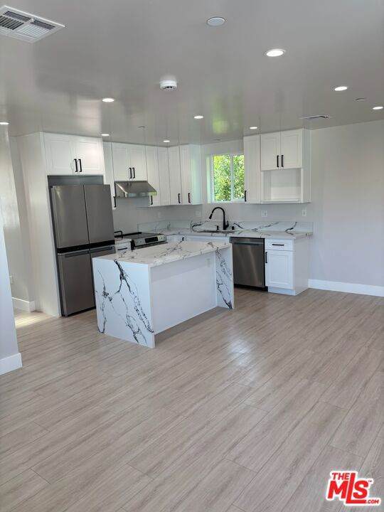 6503 Lindenhurst Avenue - Photo 1