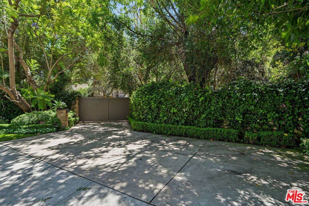 https://bt-photos.global.ssl.fastly.net/socal/orig_boomver_1_447614512-2.jpg
