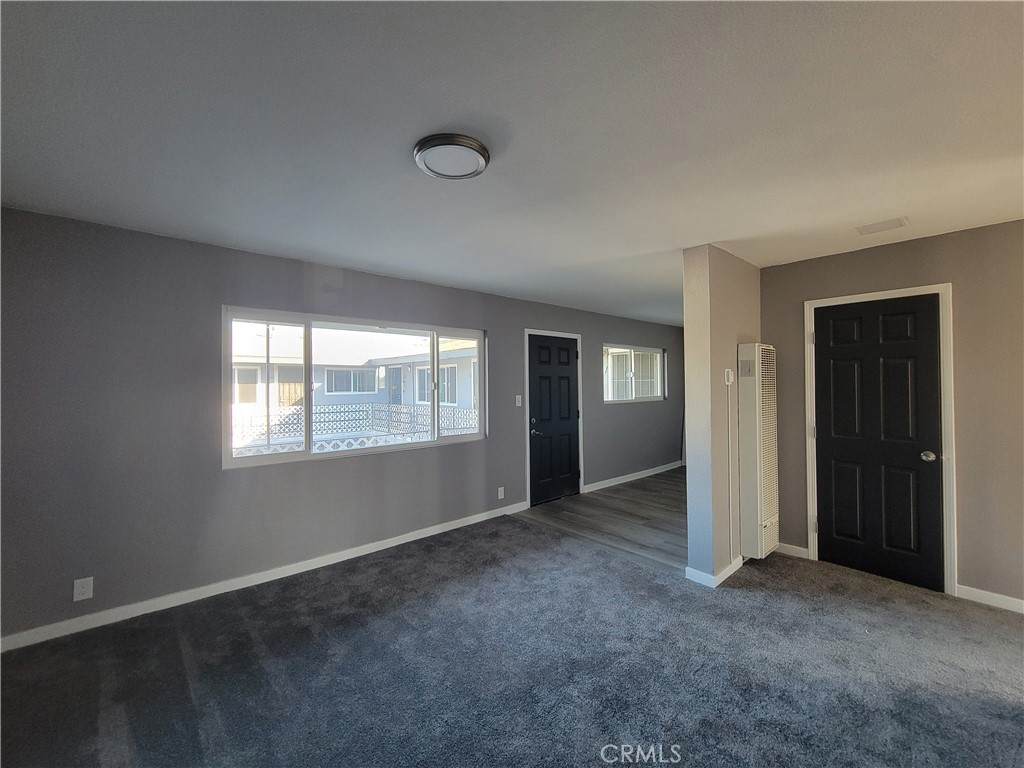 409 Market - Photo 1