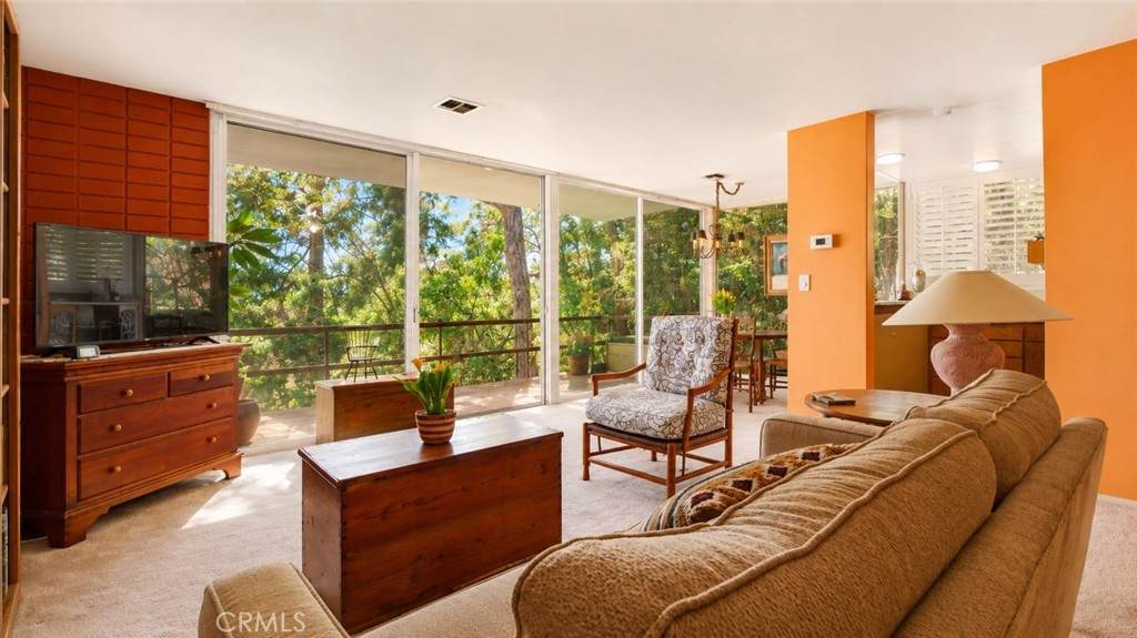 395 Cliff Drive - Photo 1