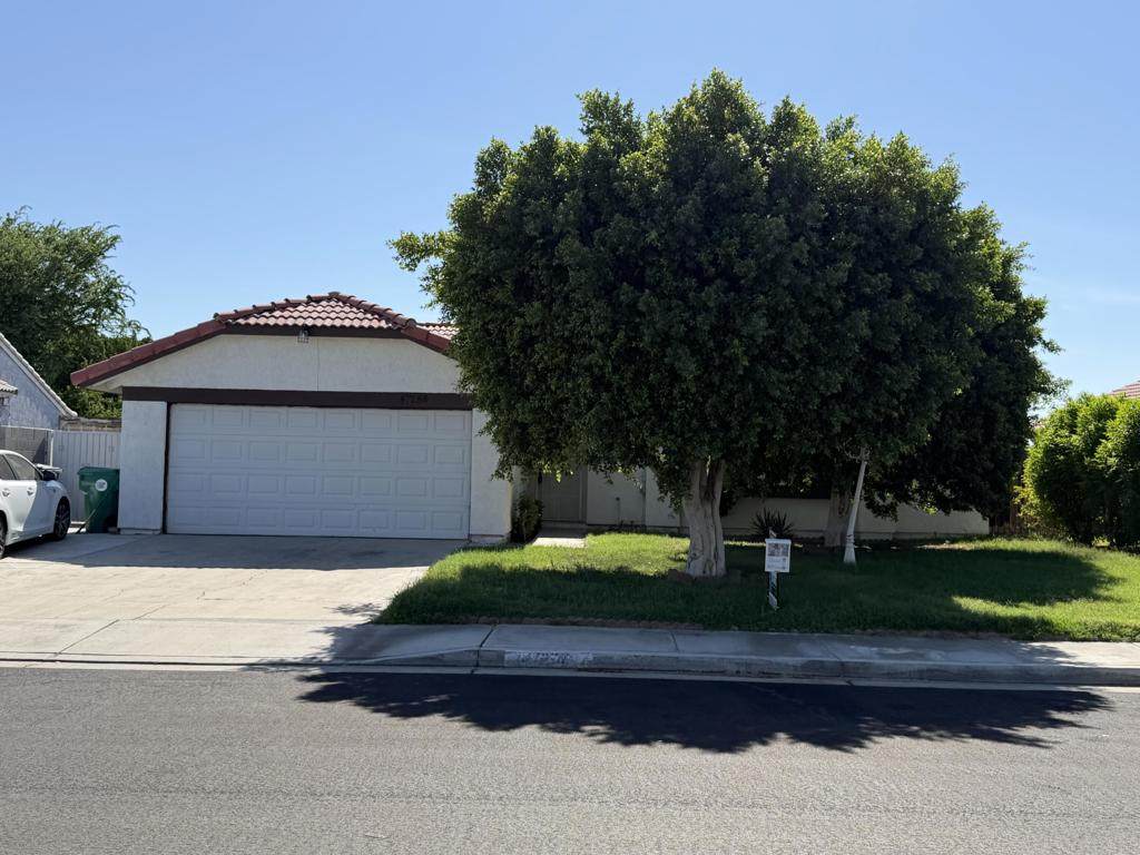 47254 Diane Street - Photo 1