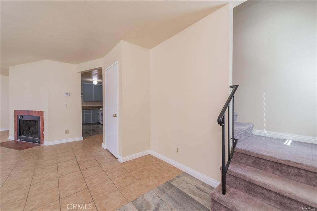 1122 Cleghorn - Photo 1