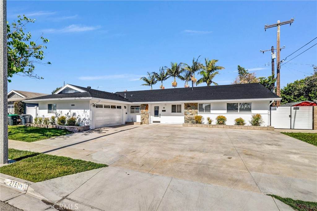 2751 San Carlos - Photo 1