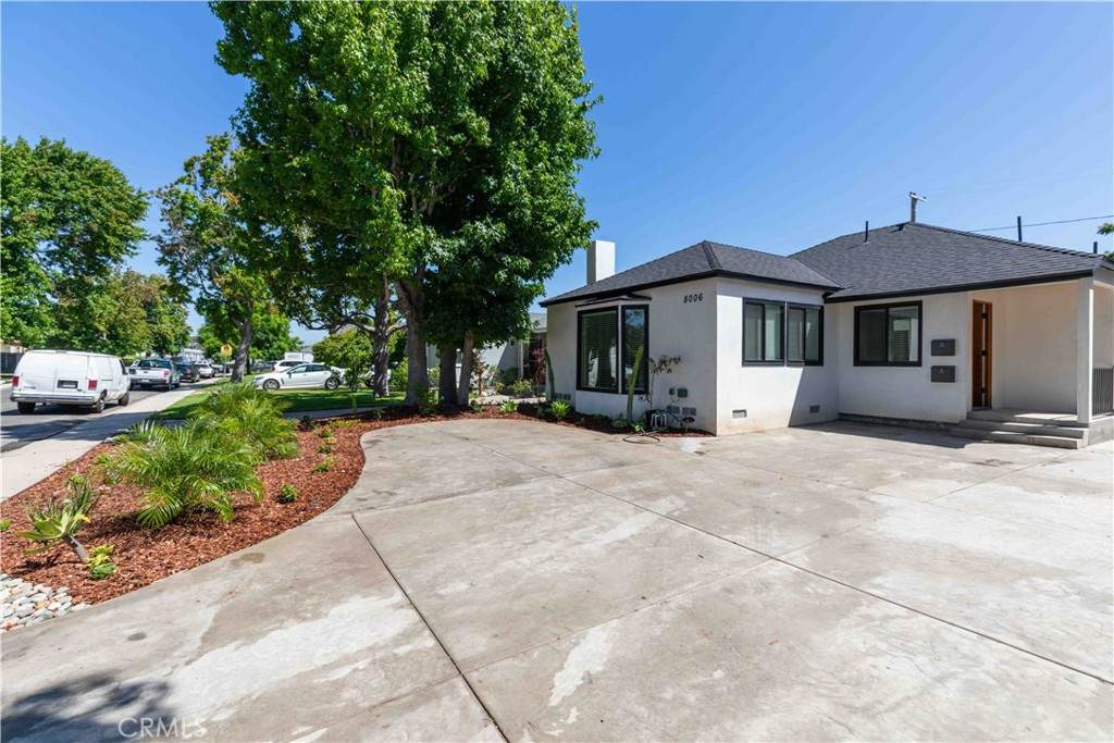 8006 Glider Avenue - Photo 1