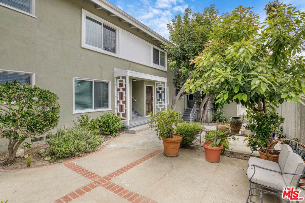 https://bt-photos.global.ssl.fastly.net/socal/orig_boomver_1_447694601-2.jpg