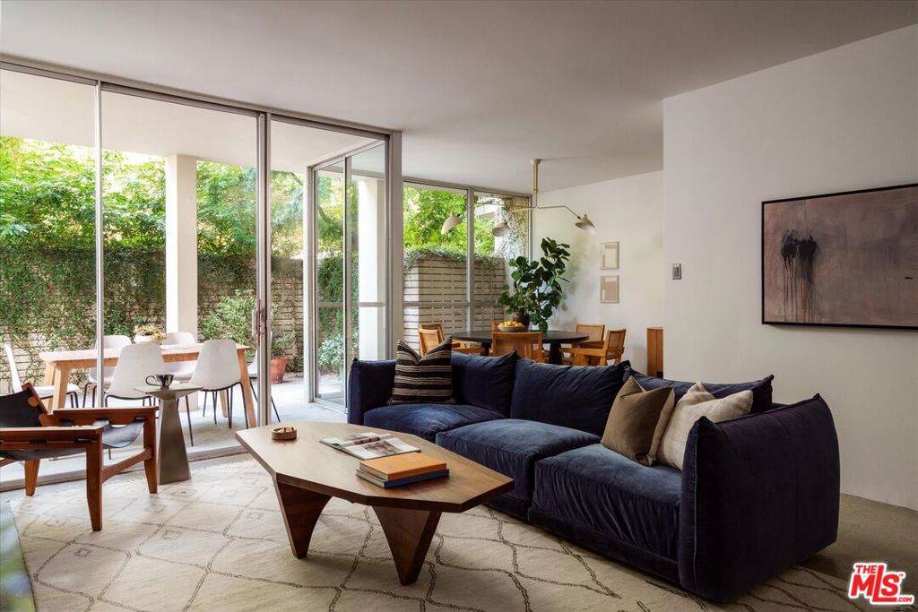 4455 Los Feliz Boulevard - Photo 1